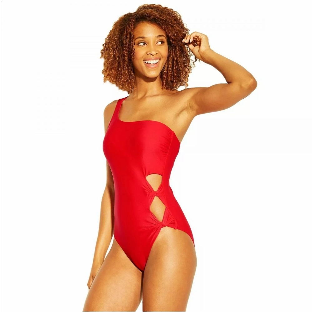 | XL NWT Shade & Shore Women's Side Twist One Shoulder Swimsuit Red